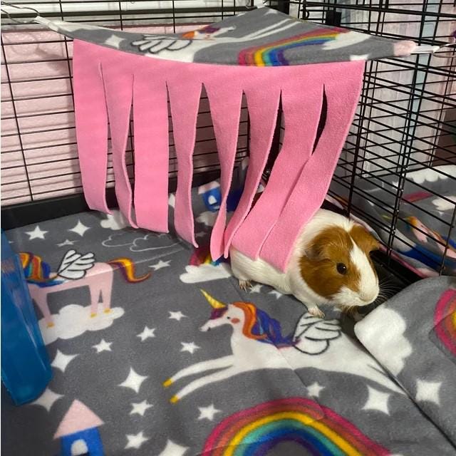 Custom Fleece Corner Hideaway Curtain for Small Pet Cages – Washable Bedding