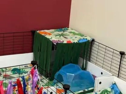 Fleece Forest Hideaway: Small Animal Corner Curtain