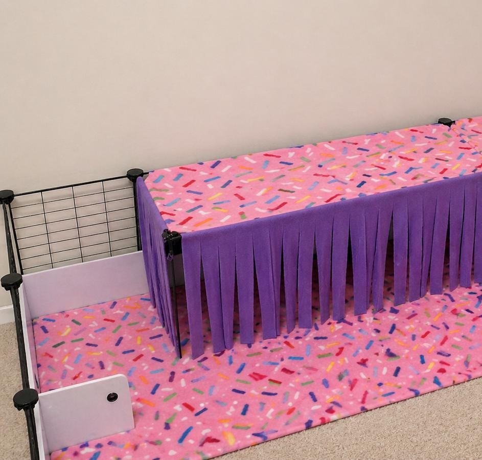 Fleece Forest Hideaway: Small Animal Corner Curtain