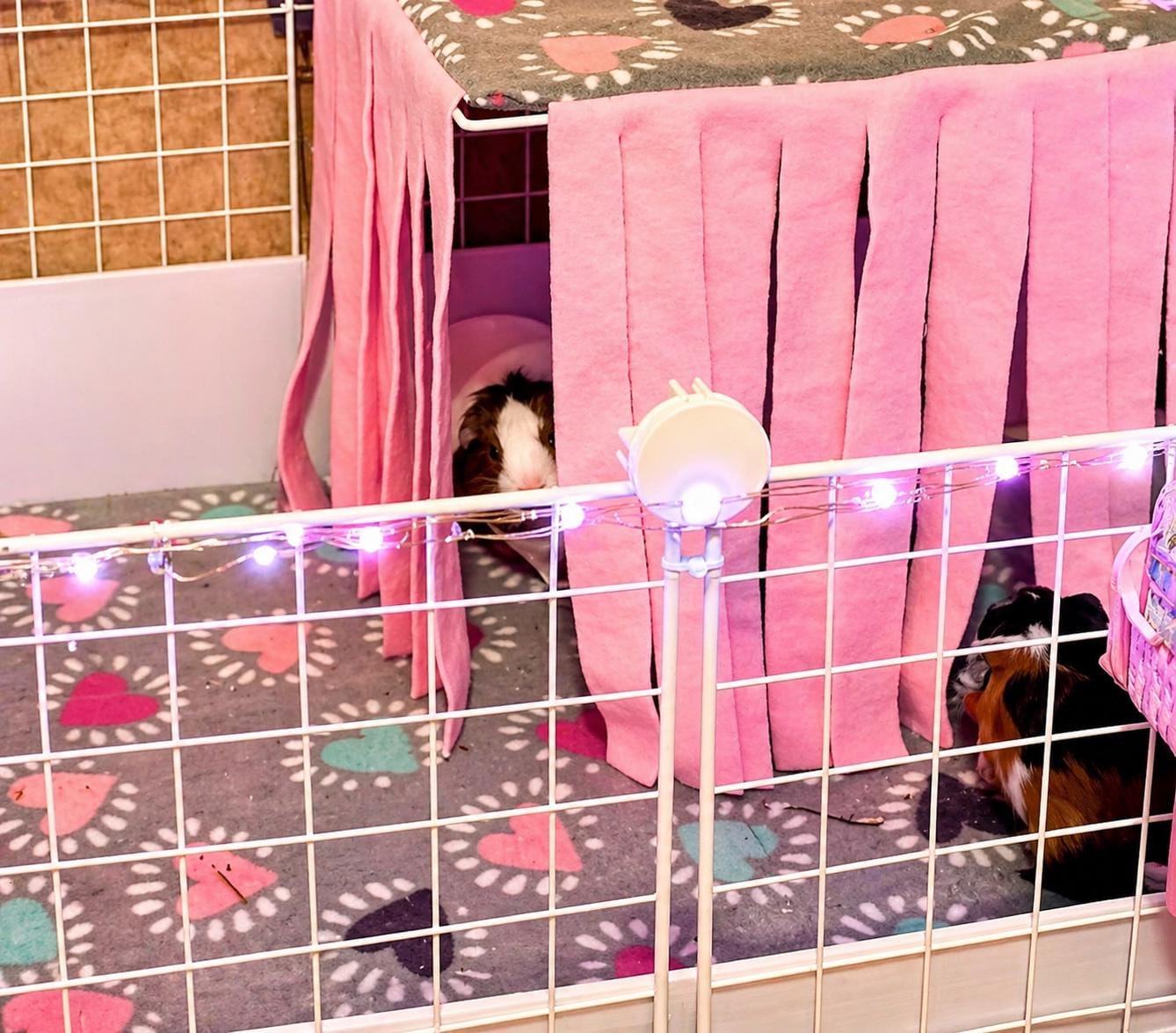 Fleece Forest Hideaway: Small Animal Corner Curtain