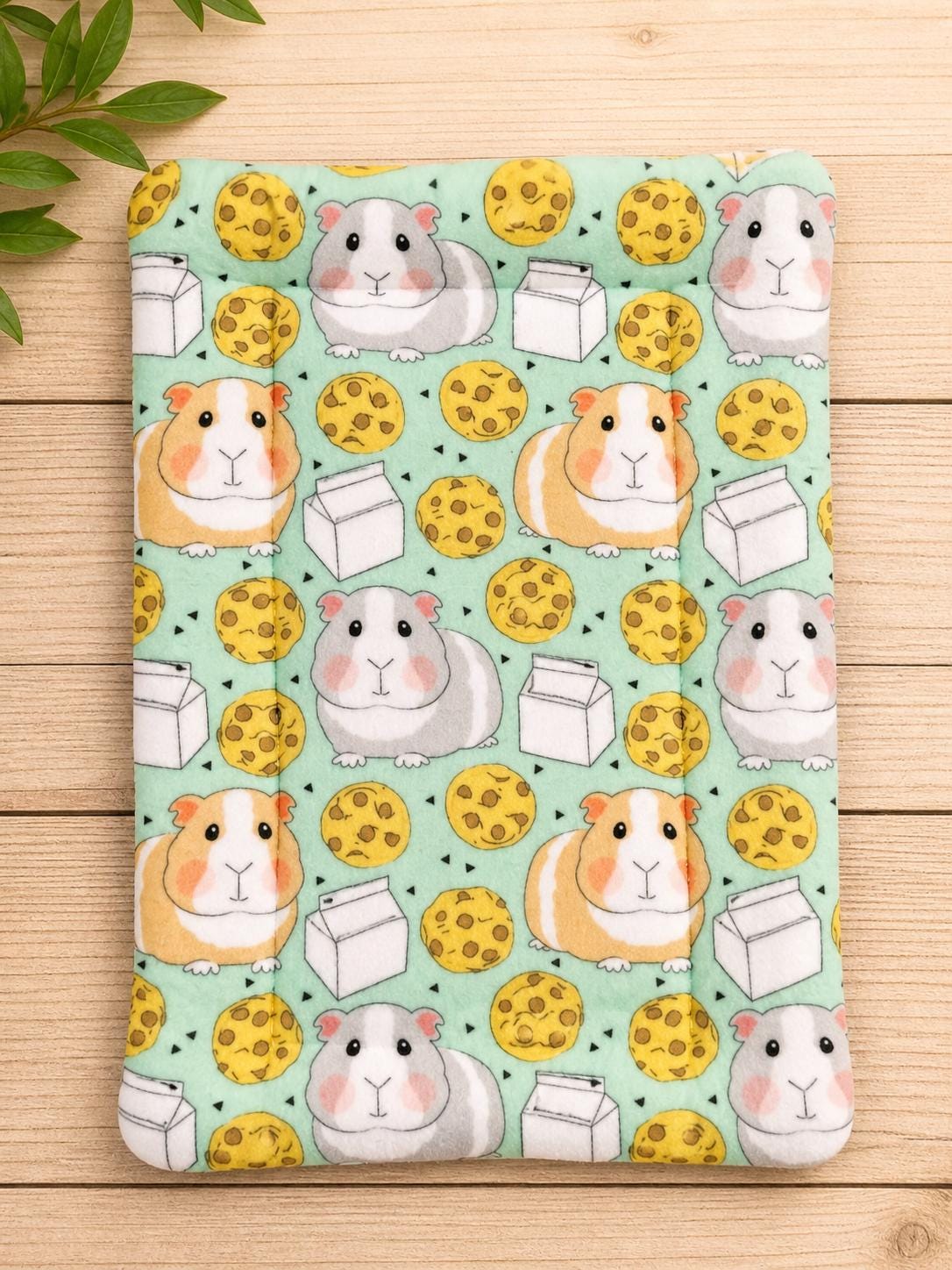 Guinea Pig Fleece Pee Pads: Absorbent Washable Cage Liner Set (2x)