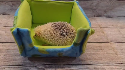 Deluxe Fleece Cozy Bed cuddle cup Piggy Bed Small Animals Guinea Pig Hedgehog Ferret Cage Liner Guinea Pig Toy Rabbit Hidey accessories